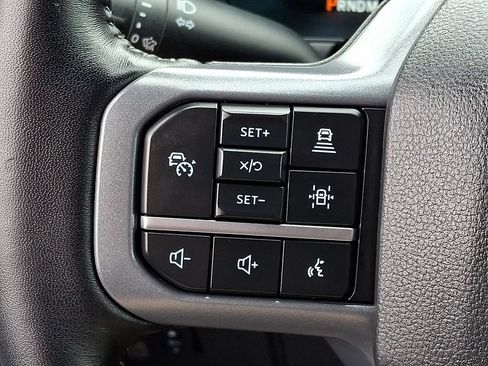 Used 2024 Ford F150 Lariat AWD/4WD image 23