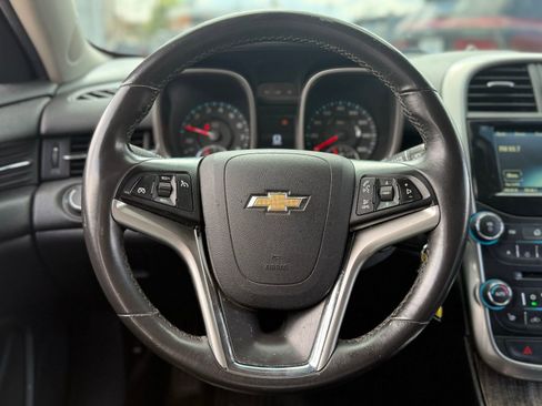 Used 2016 Chevrolet Malibu LTZ FWD image 16