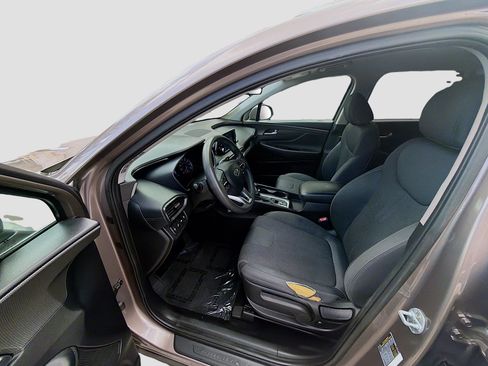 Used 2019 Hyundai Santa Fe SE FWD image 18