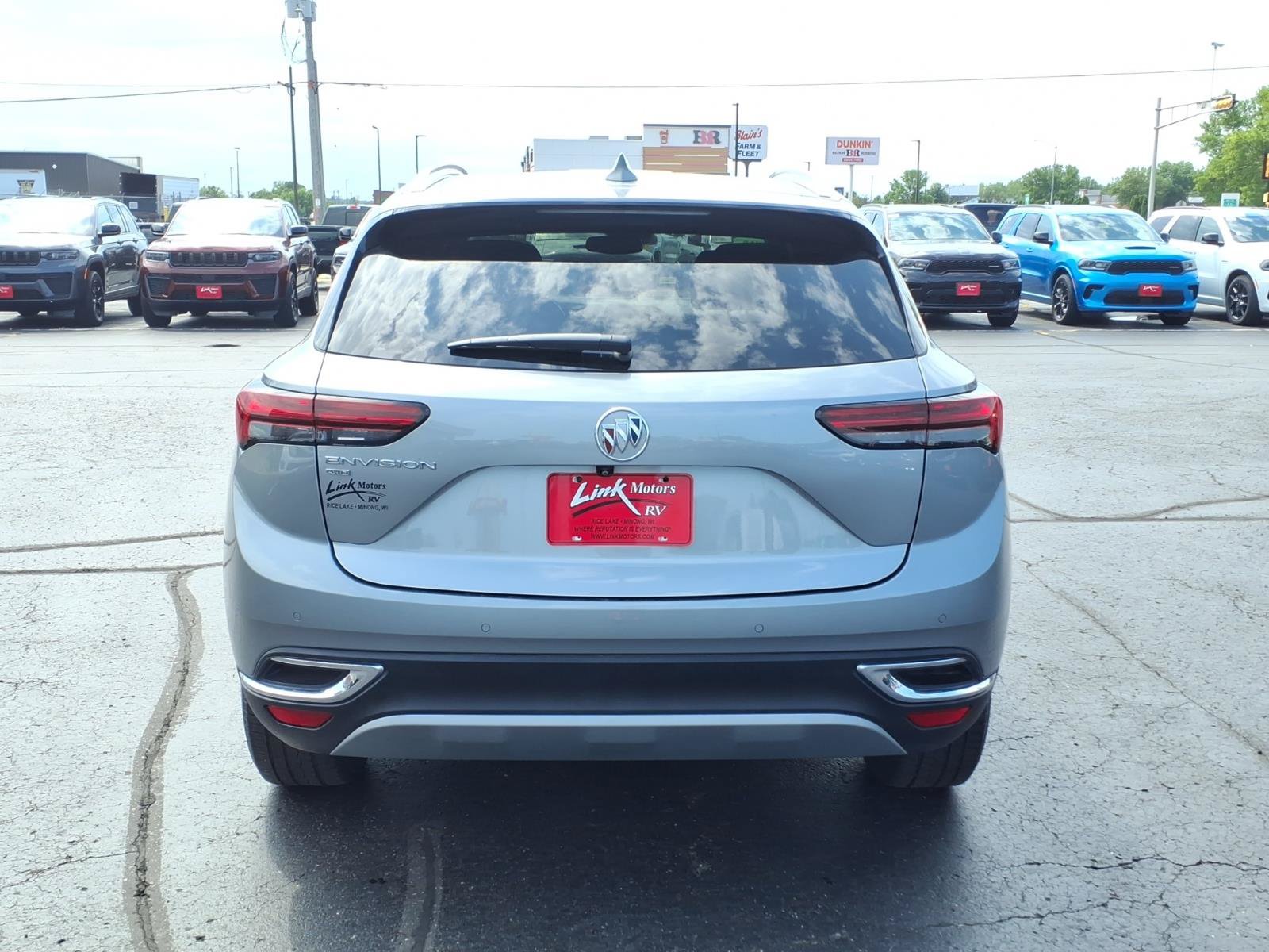 Used 2023 Buick Envision Essence AWD/4WD image 5