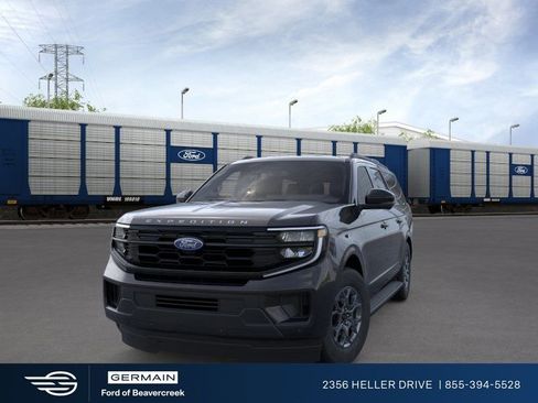 New 2026 Ford Expedition Max Active image 2