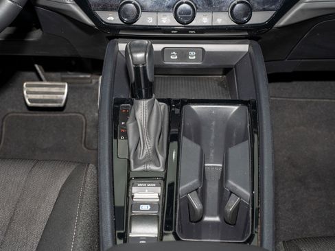 Certified 2023 Honda Accord Sport image 26