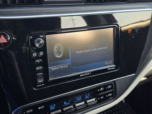 Used 2016 Scion iM image 25
