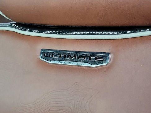 Used 2025 GMC Sierra 2500 Denali Ultimate image 11