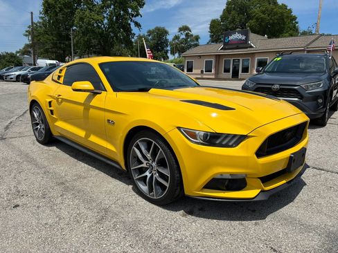 Used 2016 Ford Mustang GT Premium w/ Equipment Group 401A RWD image 1