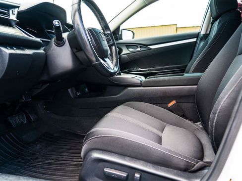 Used 2021 Honda Civic EX image 9