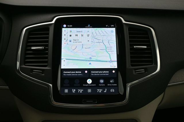 Used 2023 Volvo XC90 B6 Core w/ Protection Package Premier AWD/4WD image 14
