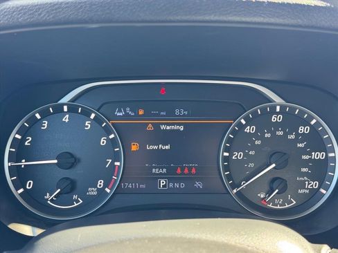 Certified 2024 Nissan Frontier SV w/ Technology Package image 19