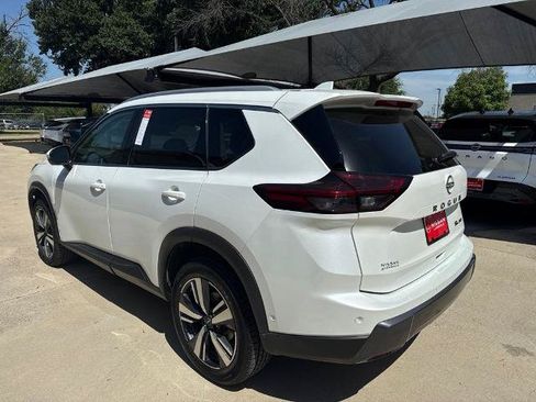 Certified 2024 Nissan Rogue SL AWD/4WD image 5