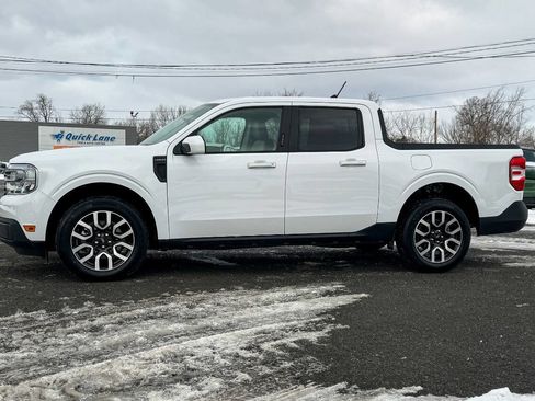 Used 2023 Ford Maverick Lariat w/ Lariat Luxury Package image 6