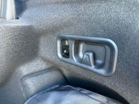 New 2026 Mercedes-Benz E 53 AMG e 4MATIC Sedan image 40