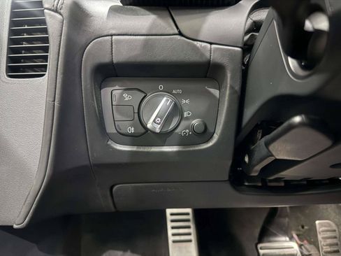 Used 2017 Audi R8 V10 w/ Carbon Exterior Package AWD/4WD image 45