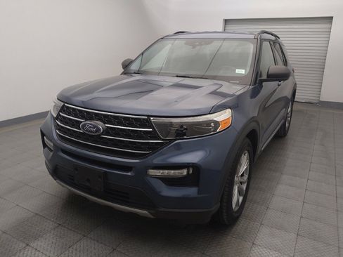 Used 2020 Ford Explorer XLT w/ Equipment Group 202A image 15