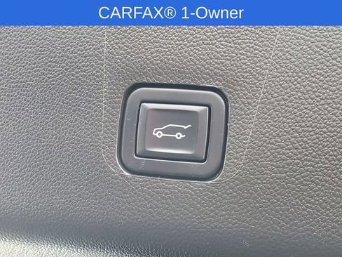 Certified 2023 Chevrolet Traverse LT w/ LT Premium Package image 37