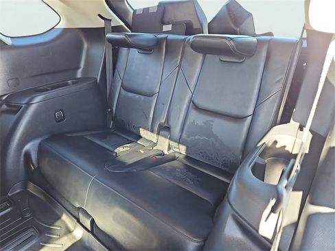 Used 2023 MAZDA CX-9 Touring image 31