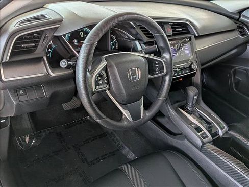 Used 2018 Honda Civic EX image 10