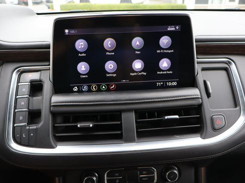 Used 2021 Chevrolet Tahoe High Country w/ Premium Package AWD/4WD image 28