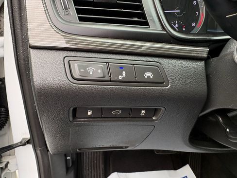 Used 2019 Hyundai Sonata Limited w/ Ultimate Package 04 image 38