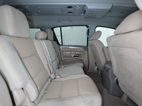 Used 2014 Nissan Armada SV image 21