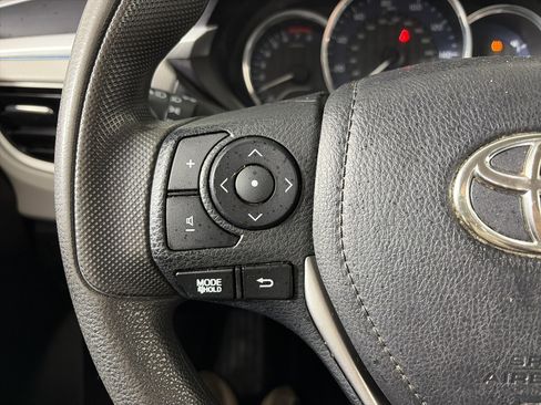 Used 2015 Toyota Corolla LE image 15