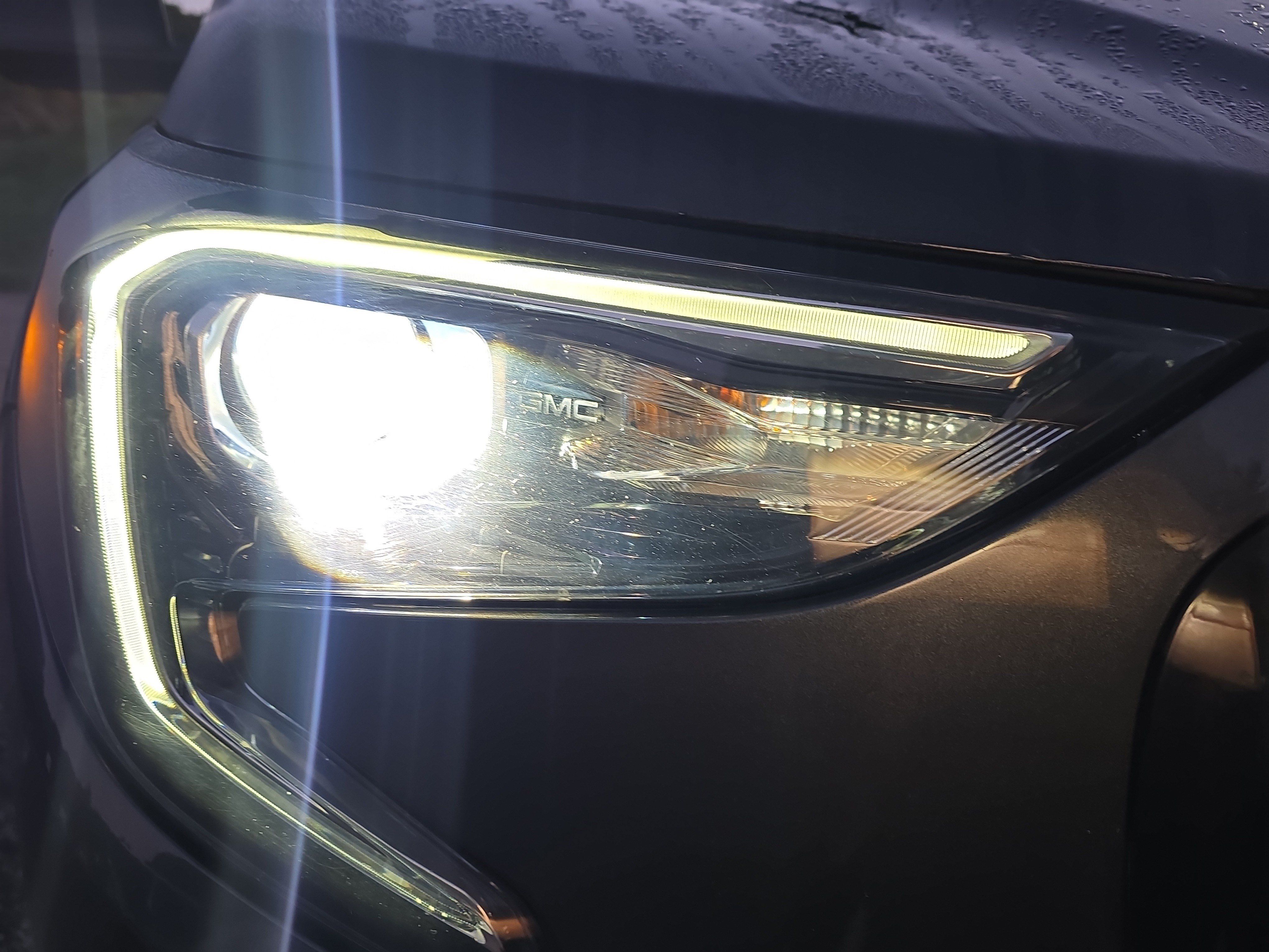 Used 2019 GMC Terrain SLE w/ Driver Convenience Package AWD/4WD image 11