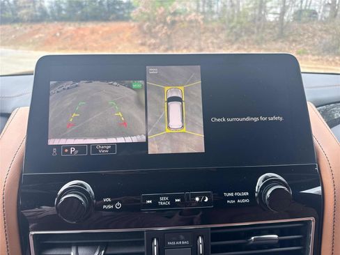 Used 2023 INFINITI QX80 Sensory w/ Cargo Package image 21