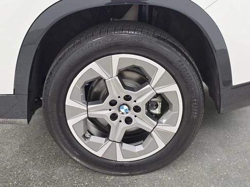 Certified 2026 BMW X1 xDrive28i AWD/4WD image 27
