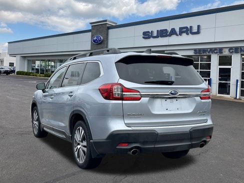 Used 2022 Subaru Ascent Limited w/ Popular Package #2A image 5