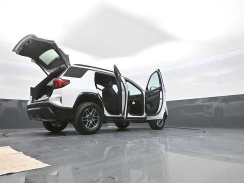 New 2026 GMC Terrain AT4 AWD/4WD image 38
