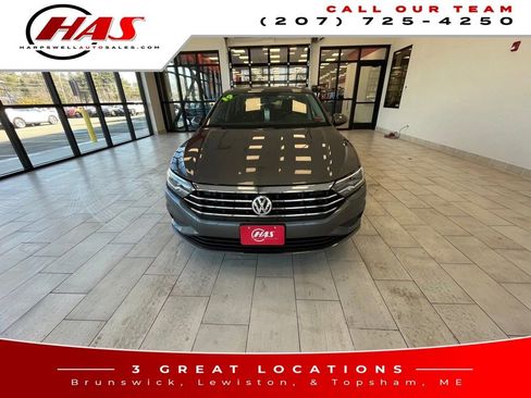Used 2019 Volkswagen Jetta S w/ Driver Assistance Package image 9