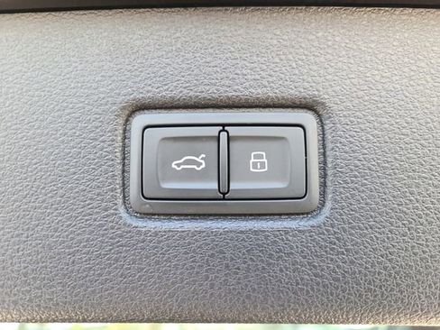 Used 2024 Audi Q7 2.0T Premium Plus image 8