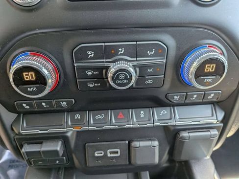 Used 2019 GMC Sierra 1500 SLT w/ SLT Premium Package AWD/4WD image 21