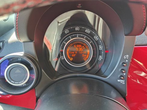 Used 2013 FIAT 500 Abarth w/ Comfort/Convenience Group image 10