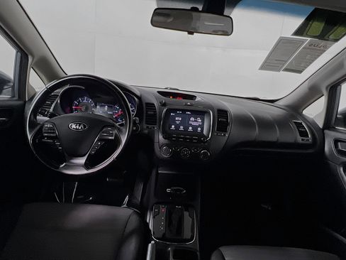 Used 2017 Kia Forte S w/ S Technology Package image 30