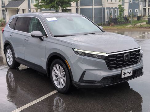 Used 2025 Honda CR-V EX-L image 2