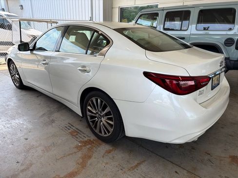 Used 2019 INFINITI Q50 Luxe RWD image 2