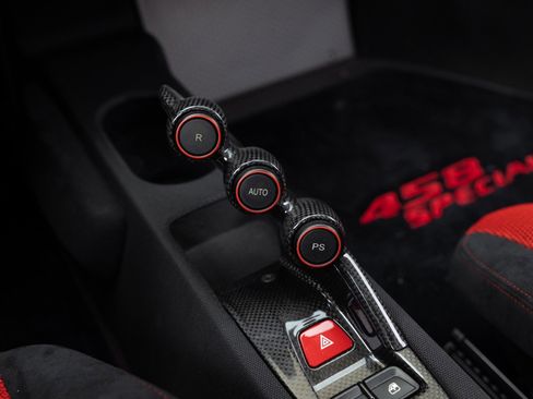 Used 2014 Ferrari 458 Speciale Coupe RWD image 54