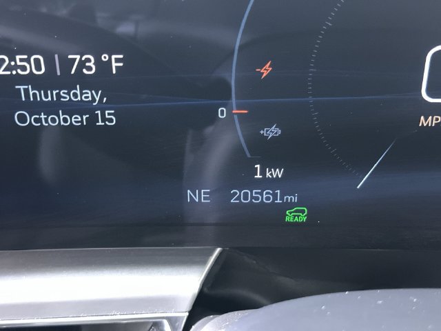 Used 2024 Cadillac Lyriq Luxury AWD/4WD image 12