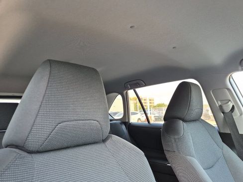 Certified 2025 Toyota RAV4 LE AWD/4WD image 17