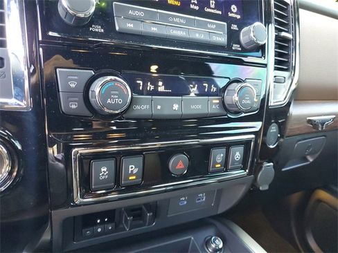 Certified 2024 Nissan Titan Platinum Reserve w/ Moonroof Package image 21