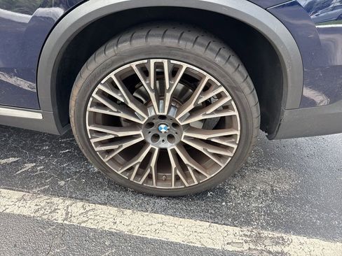 Used 2024 BMW X5 sDrive40i w/ Premium Package RWD image 9