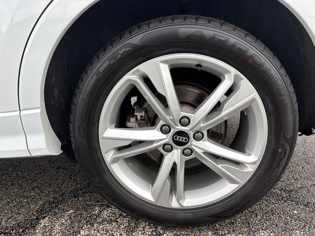 Used 2021 Audi Q3 2.0T Premium Plus AWD/4WD image 10