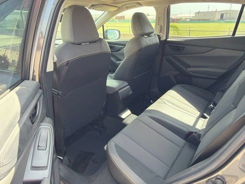 Used 2021 Subaru Crosstrek 2.5i Sport w/ Moonroof Package AWD/4WD image 4