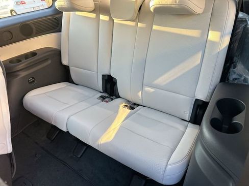 New 2026 Hyundai Palisade Calligraphy image 28