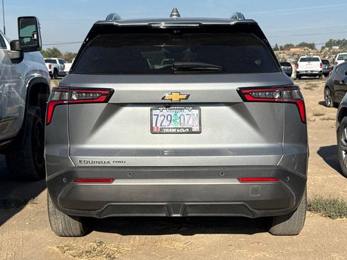 Used 2025 Chevrolet Equinox LT w/ Convenience Package II AWD/4WD image 5