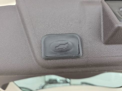 Used 2016 Buick Enclave Leather FWD image 36