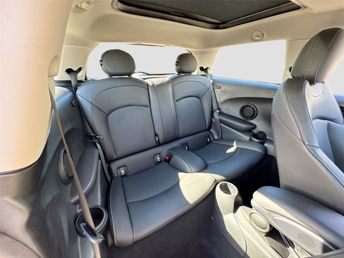 Used 2024 MINI Cooper S image 26