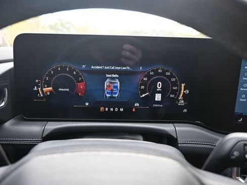 Used 2024 Ford Mustang GT Premium image 32