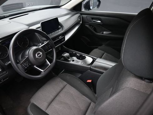 Used 2024 Nissan Rogue SV FWD image 21