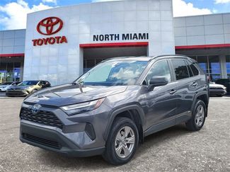 Used 2024 Toyota RAV4 LE video 2